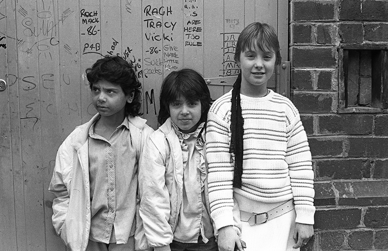 Life in an Inner Melbourne Housing Estate, 1986: Australia : Richard Moore : Journalist : Photographer :